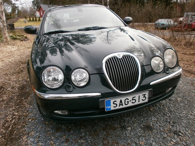 Jaguar S-Type 1