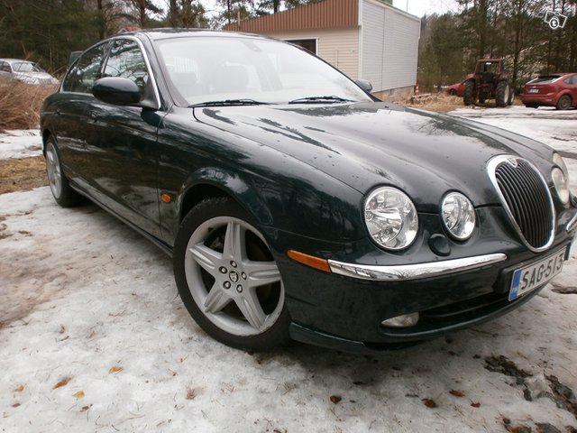 Jaguar S-Type 3