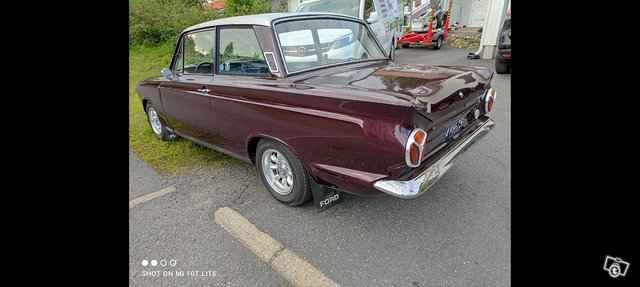 Ford Cortina 6