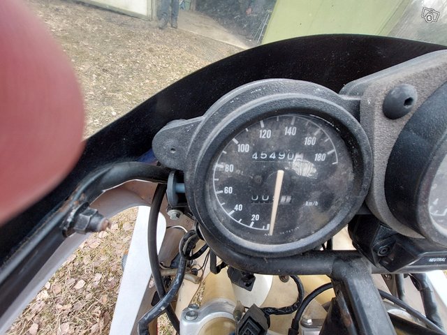 Yamaha TZR 125 RR 8