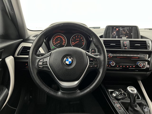 BMW 118 22