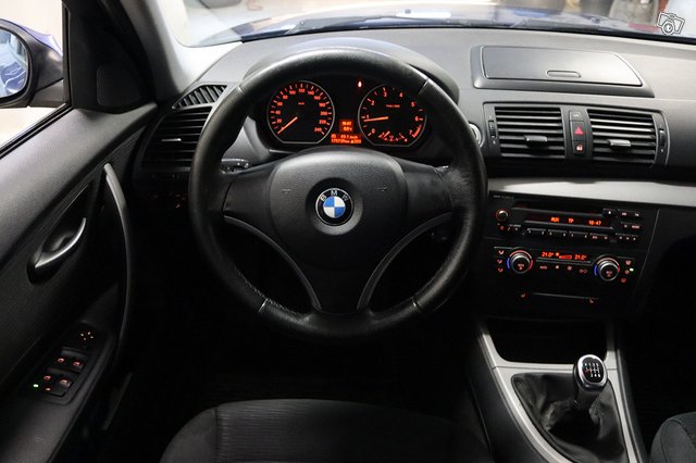BMW 116i 11