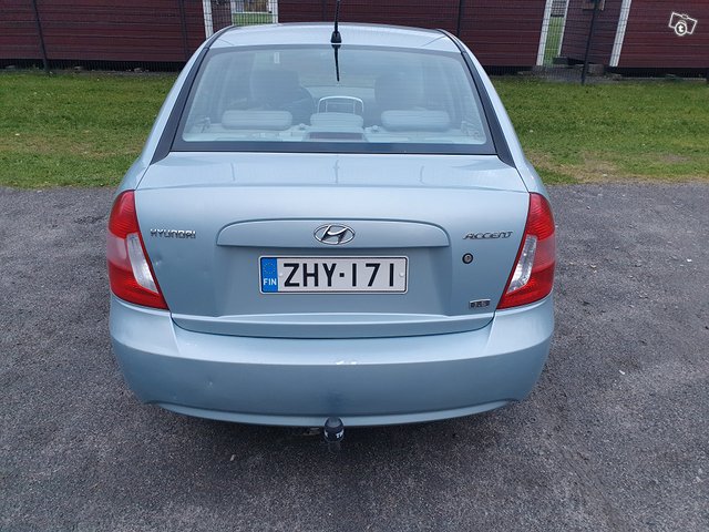 Hyundai Accent 3