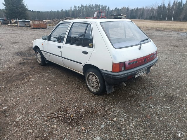 Peugeot 205 4