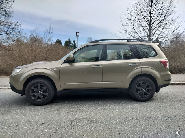 Subaru Forester 2