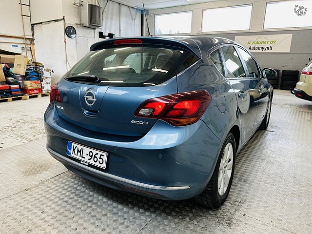 Opel Astra 17