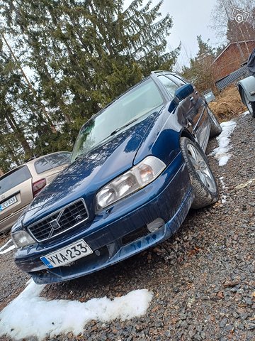 Volvo V70 6