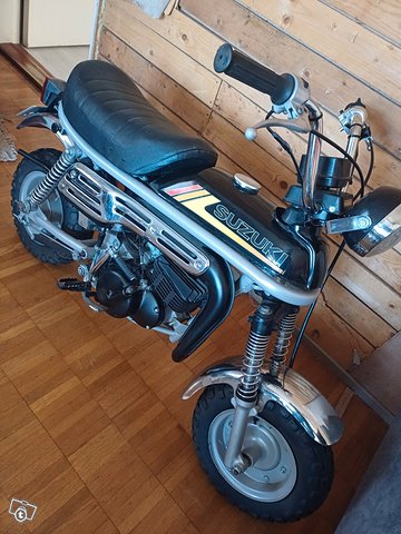 Suzuki pv50 1981 3