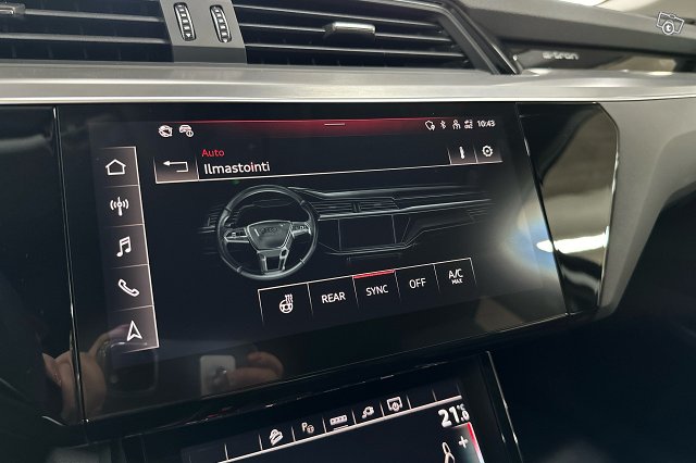 Audi Q8 E-tron 16