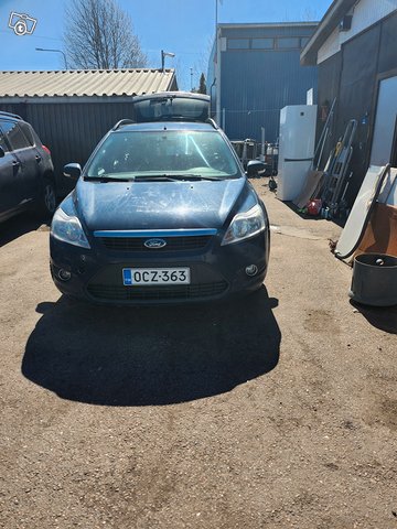 Ford Focus 1