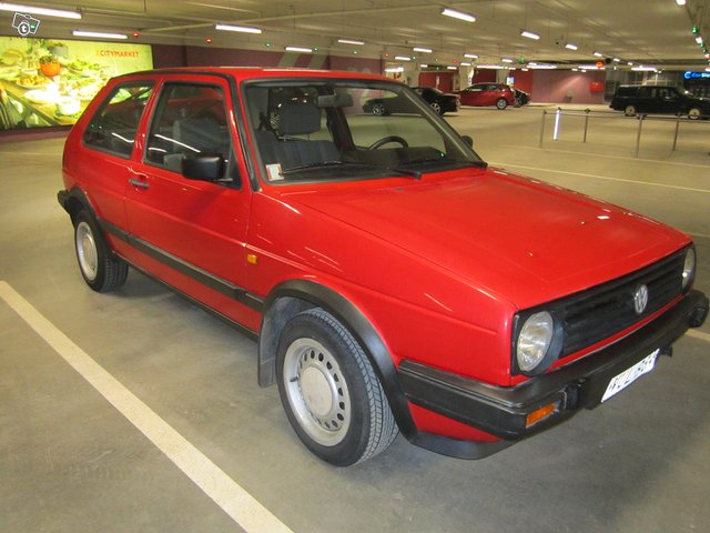 Volkswagen Golf 1