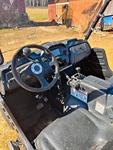 Trapper 700 UTV traktori 5