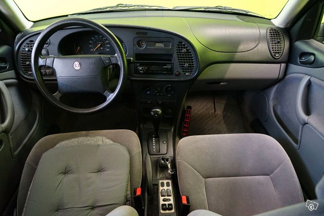 Saab 900 13