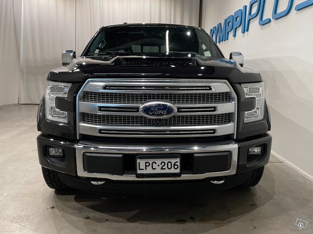 Ford F-150 8