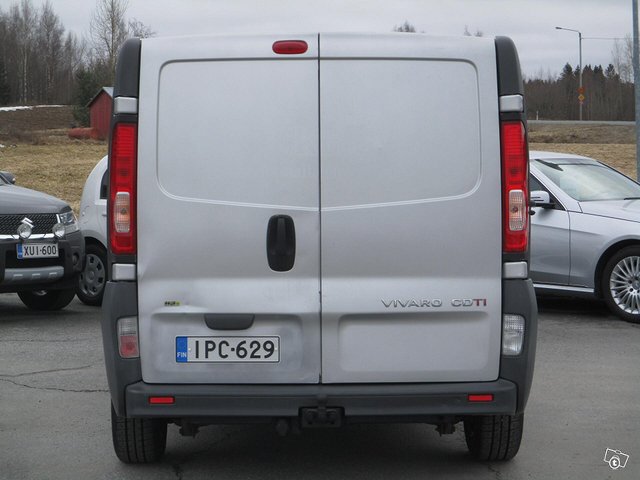 Opel Vivaro 14
