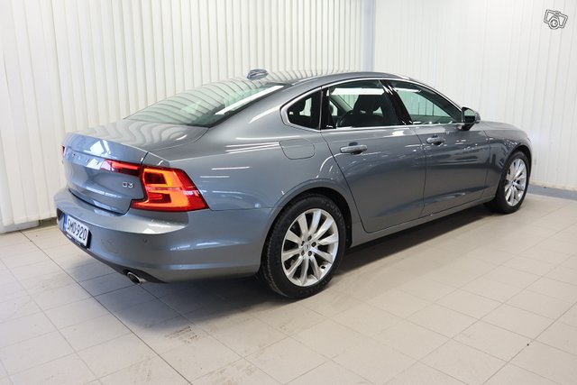 Volvo S90 2