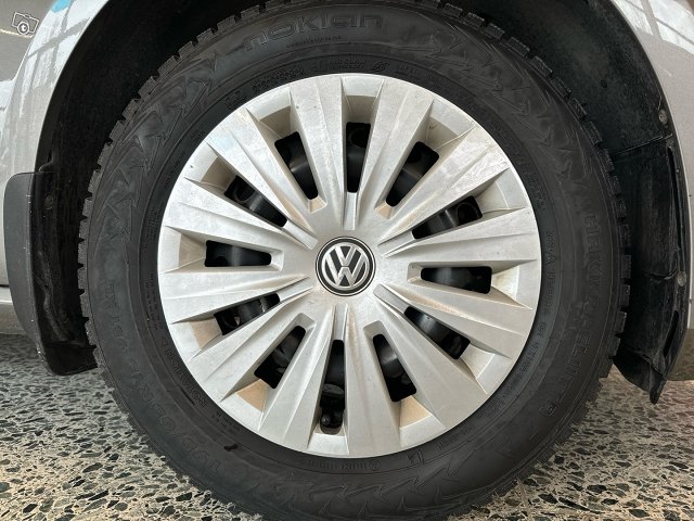 Volkswagen Golf 13