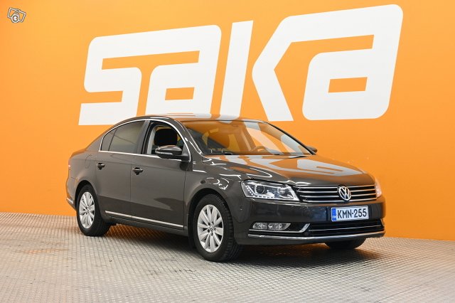 Volkswagen Passat 1