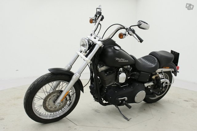 Harley-Davidson FXDB 10