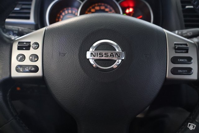 Nissan Tiida 17