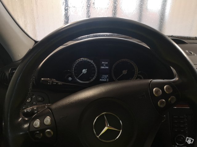 Mercedes-Benz C-sarja 5