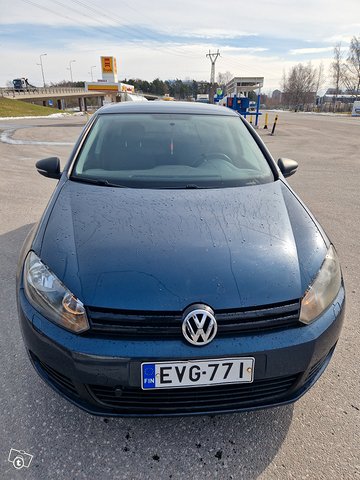 Volkswagen Golf 2