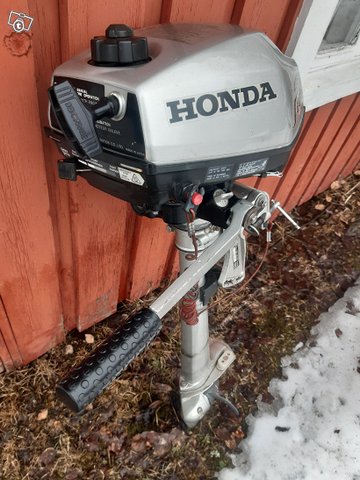 Honda BF 2 perämoottori, kuva 1