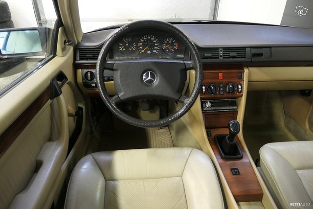 Mercedes-Benz CE 16
