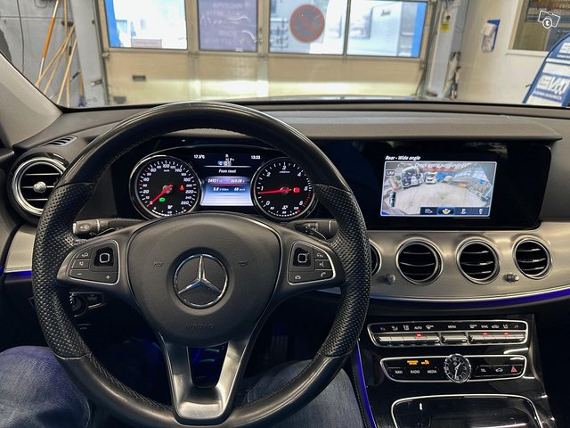 Mercedes-Benz E 3