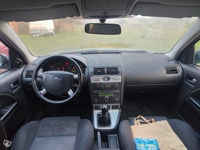 Ford Mondeo 5