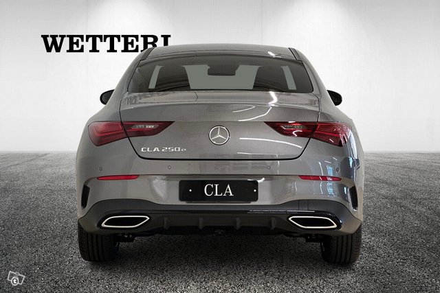 Mercedes-Benz CLA 5