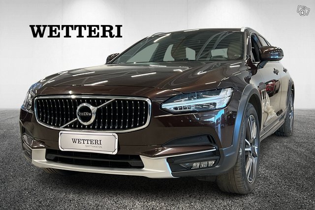 Volvo V90 Cross Country