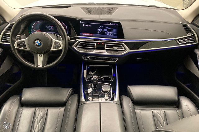 BMW X7 7
