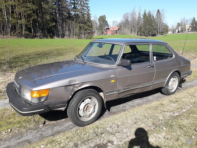 Saab 900 2