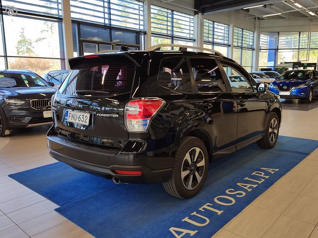 SUBARU Forester 5