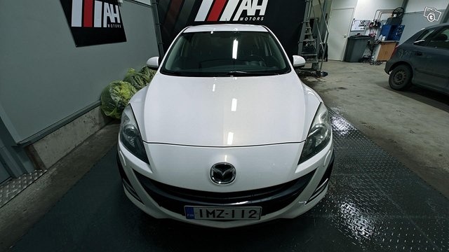 Mazda 3 7