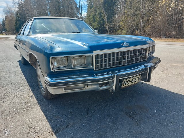 Chevrolet Caprice 5