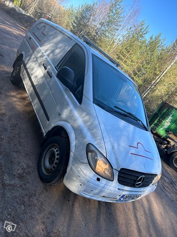 Mercedes-Benz Vito 3