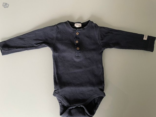 Vauvan vaatteita koko 74, kuva 1