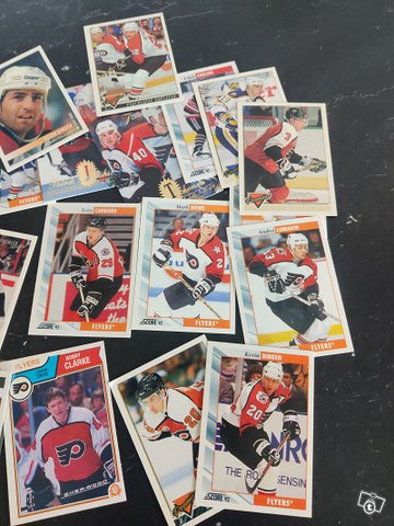 Jääkiekkokortteja 90-luvulta 21kpl, kuva 1