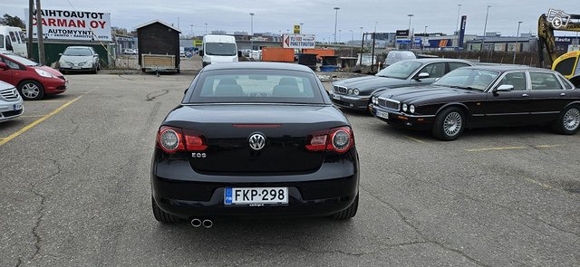 Volkswagen Eos 13