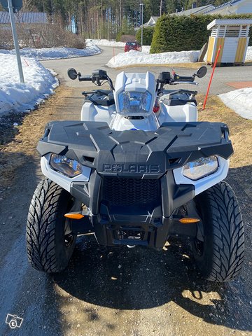 Polaris Sportsman 570, Traktorimönkijä T3B. 2