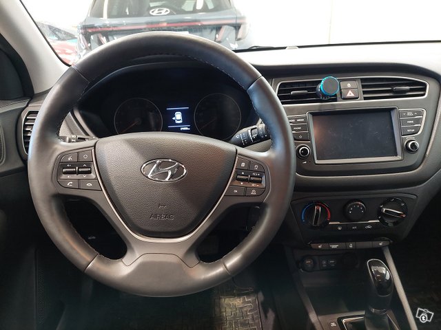 Hyundai I20 Hatchback 7
