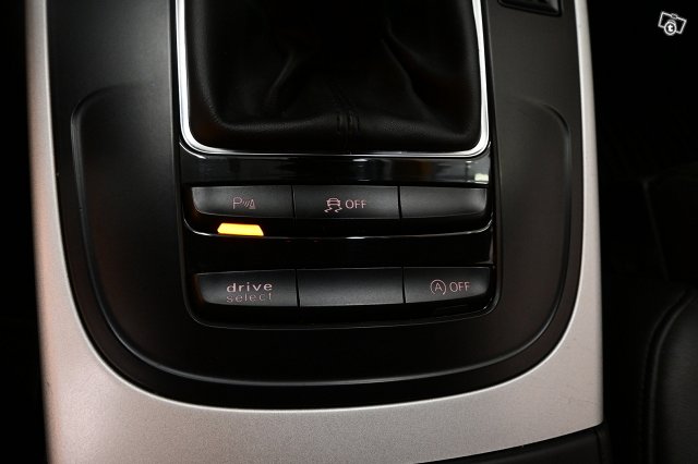 Audi A4 25