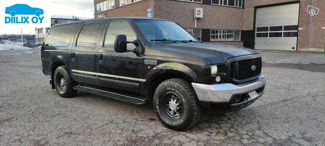 Ford Excursion 15