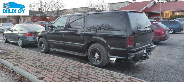 Ford Excursion 17