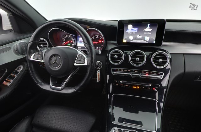 Mercedes-Benz C 10