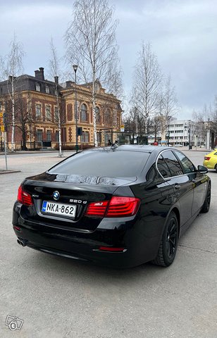 BMW 5-sarja 4