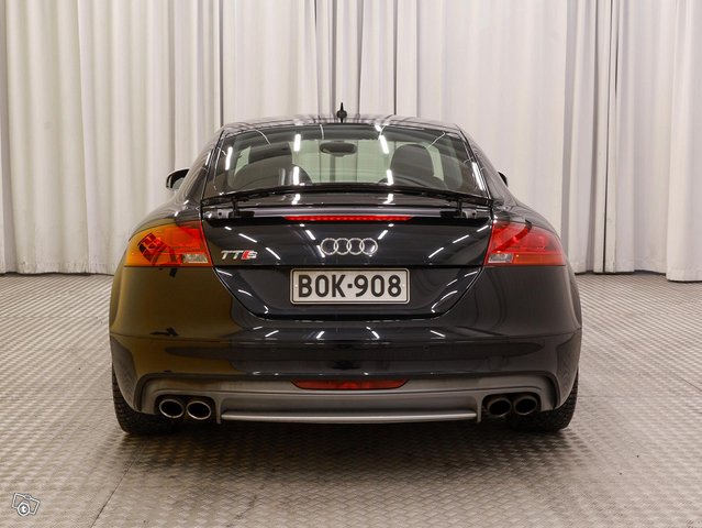 Audi TTS 18