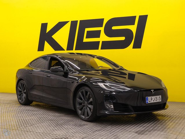 Tesla Model S 1